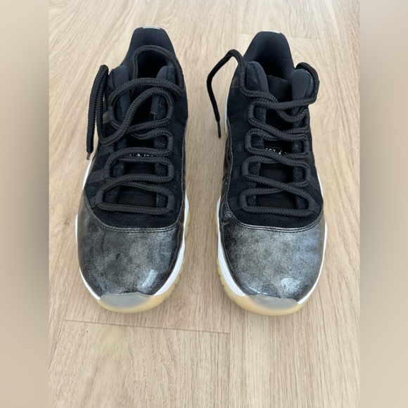 Jordan 11 Retro Low “72-10” size 10 - Picture 4 of 5